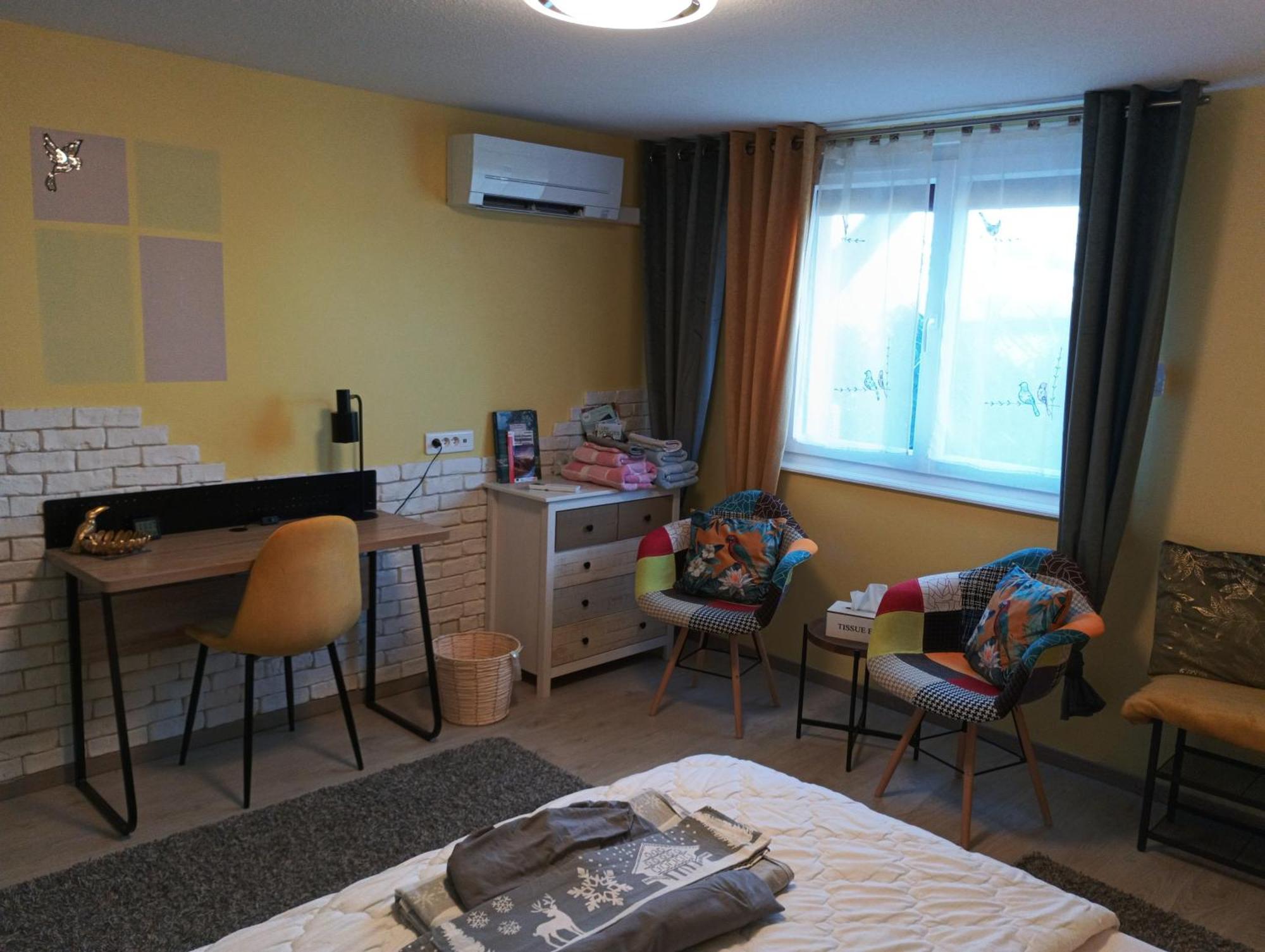 Chambres d'Hôtes de l'Avison Bruyeres Extérieur photo