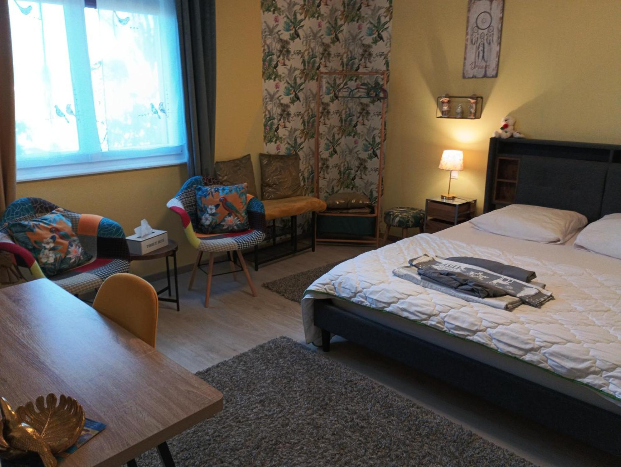 Chambres d'Hôtes de l'Avison Bruyeres Chambre photo